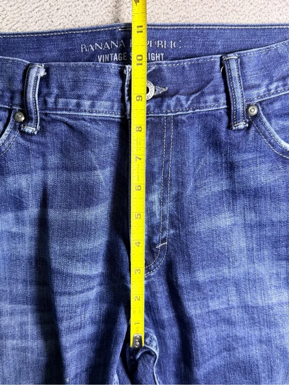 Banana Republic Vintage Straight Jeans Mens 34x30 Medium Wash Denim Whisker Fade